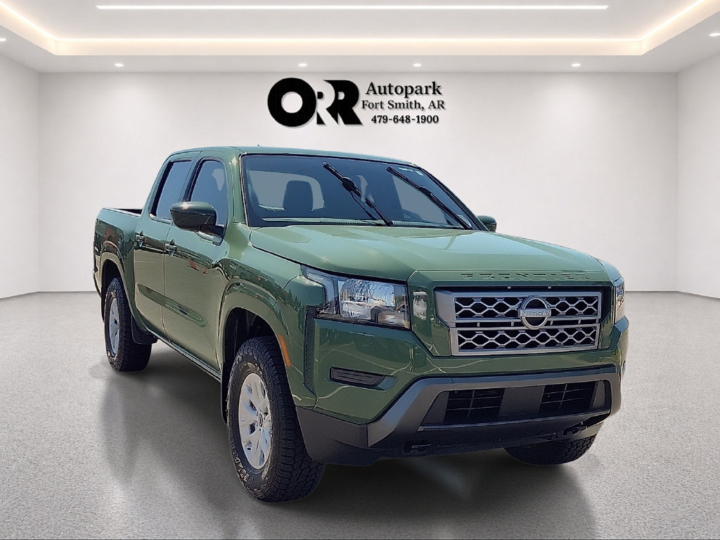Used 2024 Nissan Frontier SV w/ Tow Package AWD/4WD image 1