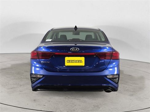 Used 2021 Kia Forte LXS image 4