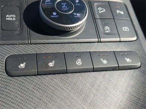 Used 2024 Hyundai Palisade Limited image 23