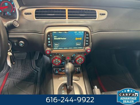 Used 2015 Chevrolet Camaro LT RWD image 5