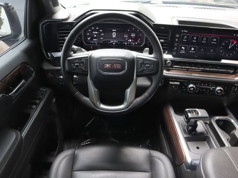 Used 2024 GMC Sierra 1500 Elevation w/ Elevation Premium Package AWD/4WD image 30