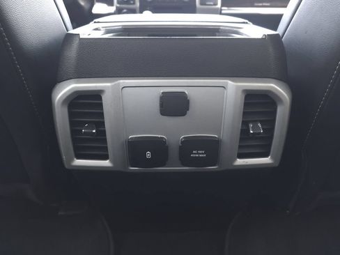 Used 2018 Ford F150 Lariat w/ Max Trailer Tow Package AWD/4WD image 27