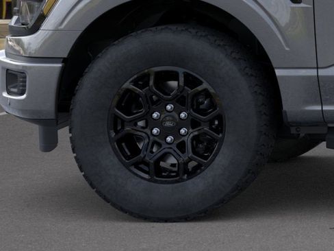 New 2025 Ford F150 XLT w/ Equipment Group 302A MID image 41