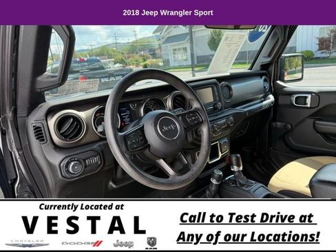 Used 2018 Jeep Wrangler Sport AWD/4WD image 14