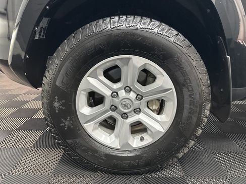Used 2022 Toyota 4Runner SR5 Premium w/ Moonroof Package image 35