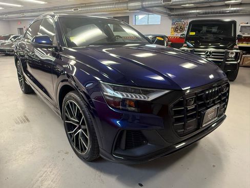 Used 2022 Audi Q8 Prestige w/ Prestige Package AWD/4WD image 8
