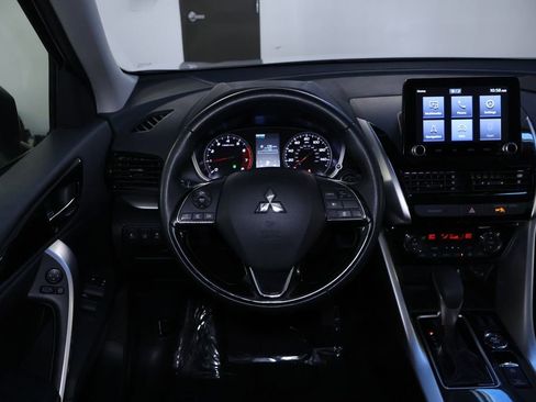 Used 2024 Mitsubishi Eclipse Cross SE image 17