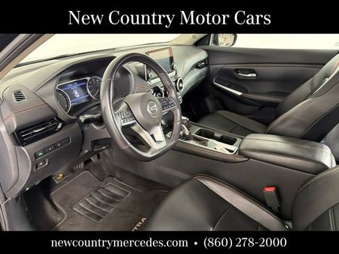Used 2021 Nissan Sentra SR w/ SR Premium Package FWD image 10