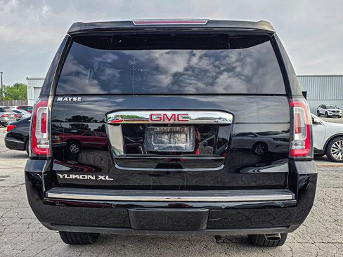 Used 2018 GMC Yukon XL Denali w/ Denali Ultimate Package AWD/4WD image 5