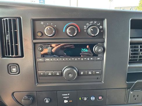 New 2025 Chevrolet Express 2500 w/ Enhanced Convenience Package image 16