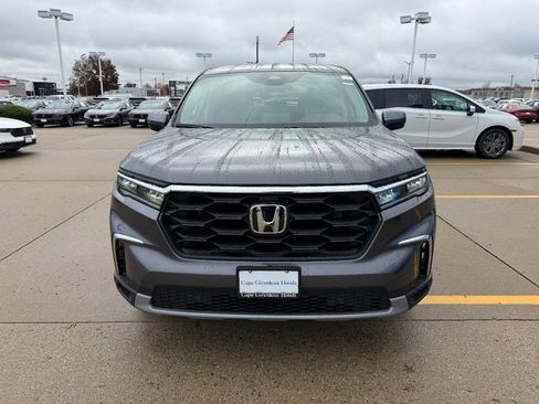 New 2025 Honda Pilot EX-L image 8