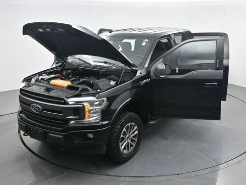 Used 2018 Ford F150 XLT w/ Equipment Group 302A Luxury image 32