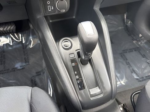 Used 2023 Nissan Kicks S image 15