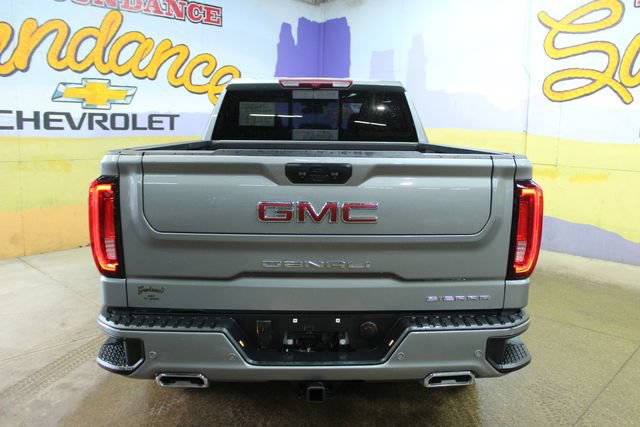 Used 2025 GMC Sierra 1500 Denali AWD/4WD image 7