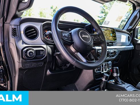 Used 2024 Jeep Wrangler Unlimited Sport AWD/4WD image 21