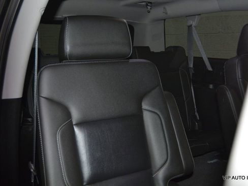 Used 2019 GMC Yukon XL SLT image 22