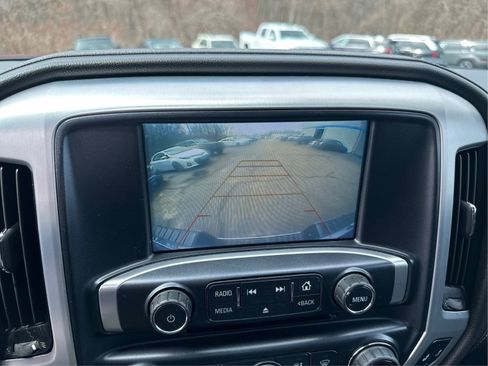 Used 2018 GMC Sierra 1500 SLE w/ SLE Value Package AWD/4WD image 15