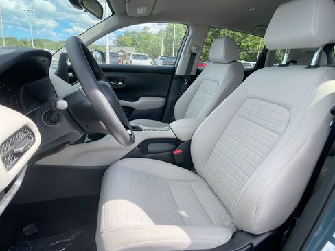 New 2026 Honda HR-V LX image 11