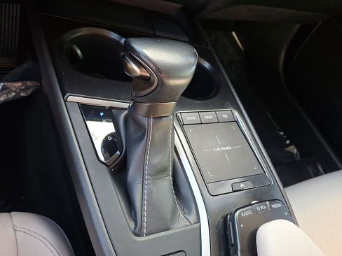 Used 2020 Lexus UX 250h w/ Accessory Package AWD/4WD image 14