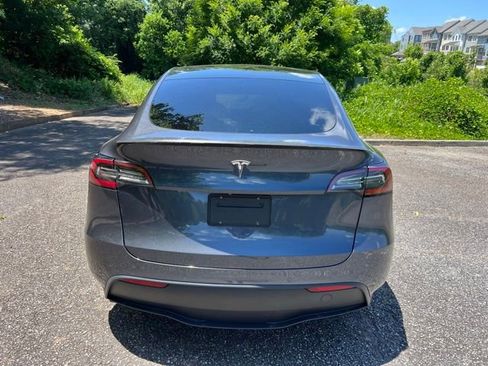 Used 2020 Tesla Model Y Long Range AWD/4WD image 5