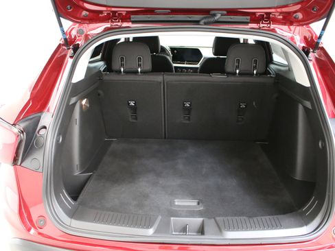 Used 2024 Chevrolet Trax LS FWD image 29