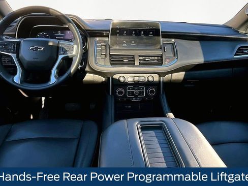 Certified 2024 Chevrolet Suburban Z71 w/ Luxury Package image 15
