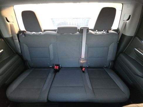 Used 2024 Chevrolet Silverado 1500 LT image 27