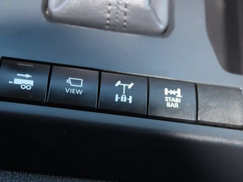 Used 2024 Toyota Tacoma TRD Pro AWD/4WD image 38