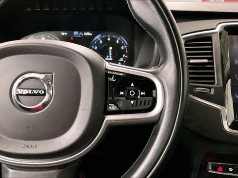 Used 2019 Volvo XC90 T5 Momentum w/ Multimedia Package AWD/4WD image 21