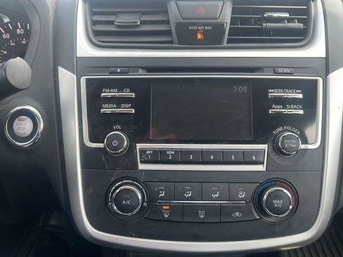 Used 2016 Nissan Altima 3.5 SR FWD image 16