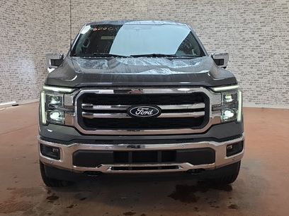 New 2026 Ford F150 Lariat w/ Equipment Group 501A Mid