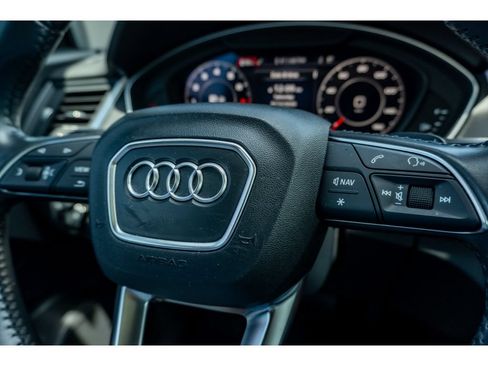 Used 2018 Audi Q5 2.0T Premium Plus w/ Premium Plus Package AWD/4WD image 30