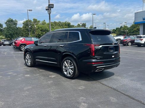Used 2024 Cadillac XT6 Premium Luxury AWD/4WD image 4