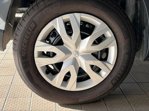 Used 2026 Toyota Corolla Cross L FWD image 33