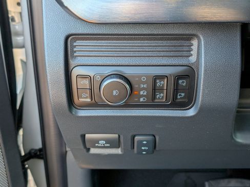 New 2025 Ford F250 Lariat w/ Lariat Ultimate Package image 22