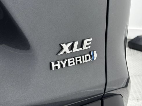 Used 2023 Toyota RAV4 XLE w/ XLE Grade Weather Package AWD/4WD image 9