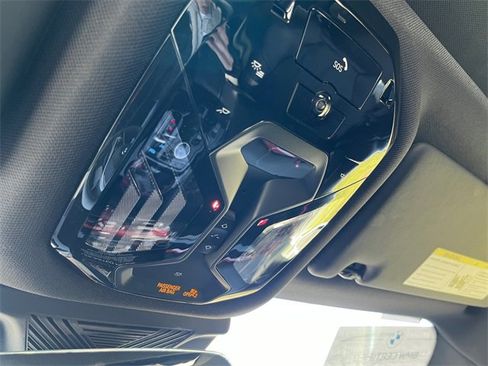 Certified 2025 BMW i5 xDrive40 w/ Premium Package image 19