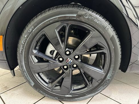 Certified 2025 Buick Envision Sport Touring image 16