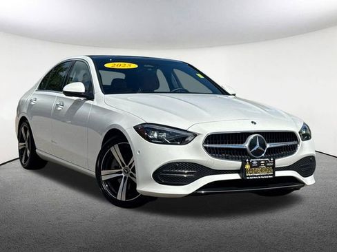 Used 2025 Mercedes-Benz C 300 4MATIC Sedan image 2