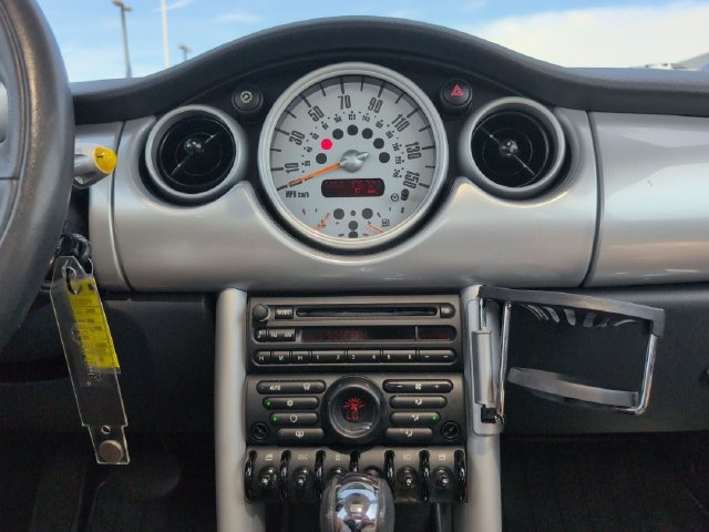 Used 2005 MINI Cooper Hardtop FWD image 23
