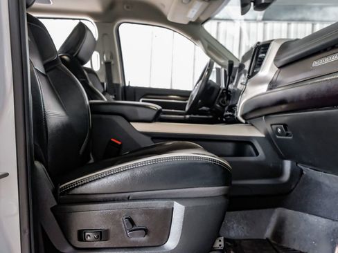 Used 2024 RAM 3500 Laramie w/ Bed Utility Group image 32