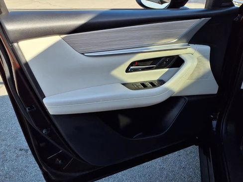 Used 2024 MAZDA CX-90 Plug-In Hybrid w/ Premium Plus image 15