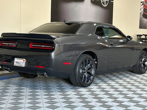 Used 2023 Dodge Challenger SXT w/ Blacktop Package image 4