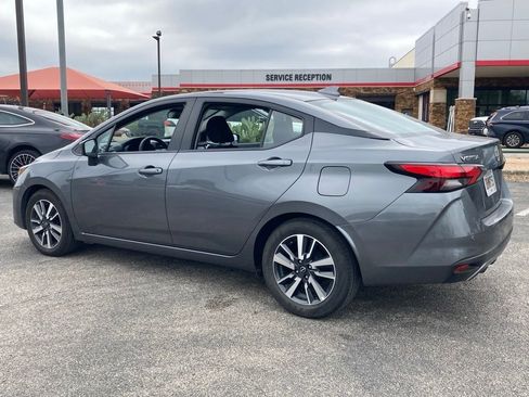 Used 2025 Nissan Versa SV FWD image 6