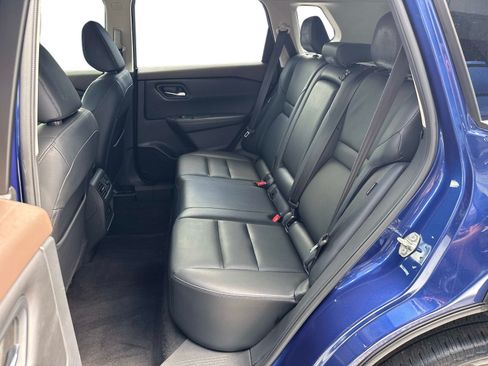Used 2022 Nissan Rogue SL FWD image 14