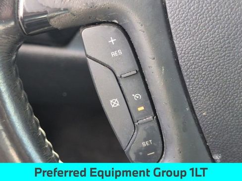 Used 2010 Chevrolet Suburban LT image 19