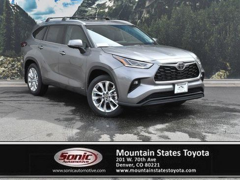 New 2026 Toyota Highlander Limited image 1