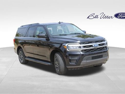 Used 2024 Ford Expedition Max XLT RWD image 3