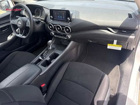 Used 2025 Nissan Sentra S FWD image 11