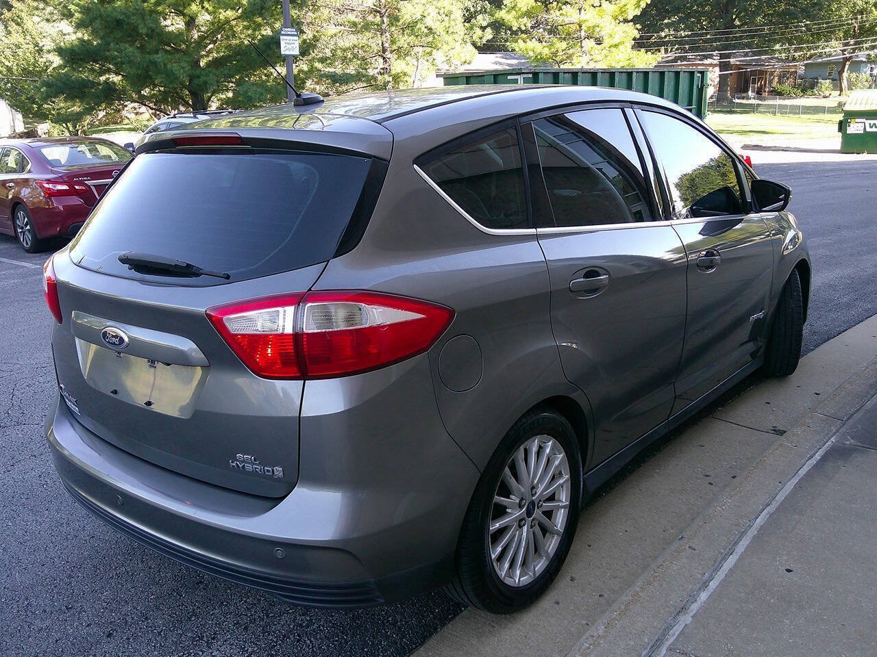 Used 2014 Ford C-MAX SEL w/ Equipment Group 302A FWD image 5